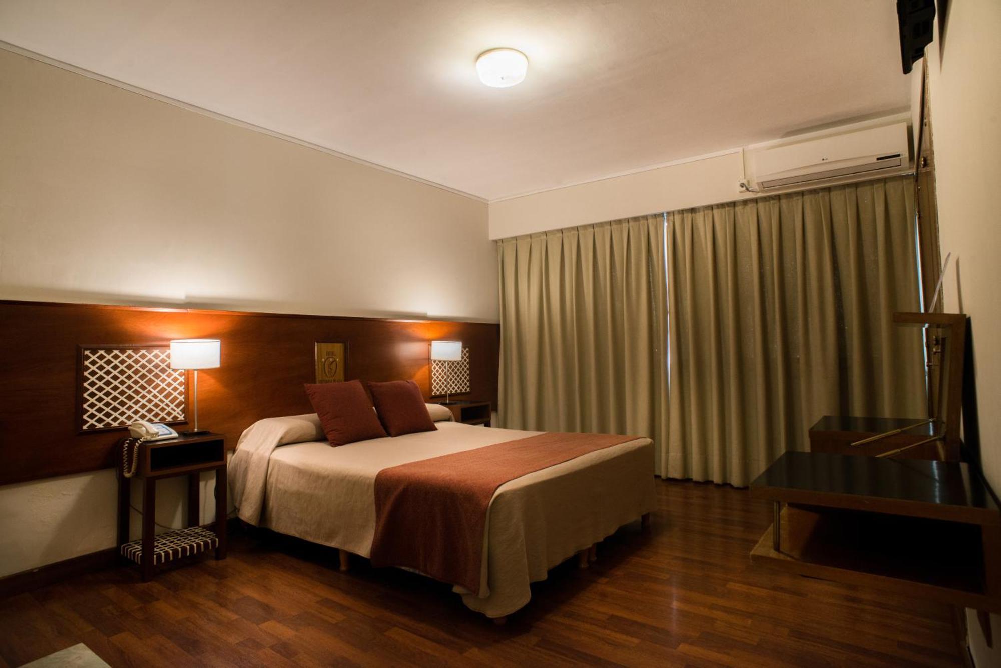 Hotel Victoria Plaza Salta Eksteriør bilde